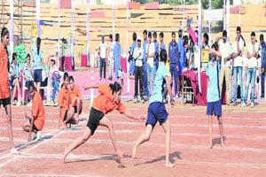 महाराष्ट्र, कोल्हापूर दोन्ही गटांमध्ये बाद फेरीत