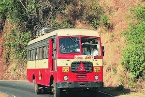 एसटीतर्फे कोकणात रोज १०० जादा गाडय़ा