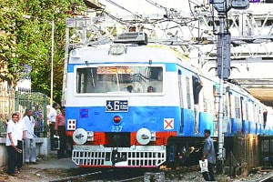 चर्चगेट-डहाणू लोकलसाठी भाजपचा आंदोलनाचा इशारा