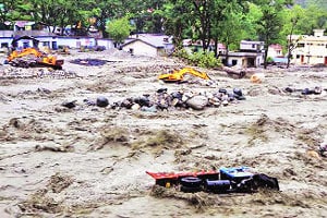 परभणीच्या २५ यात्रेकरूंचा अजूनही पत्ता नाही