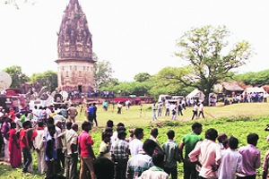 बारा दिवसांनंतरही सोन्याचा पत्ता नाही!