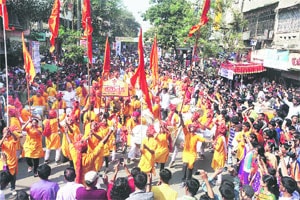 तरुणाईच्या जल्लोषात स्वागतयात्रेचा उत्सव शिगेला