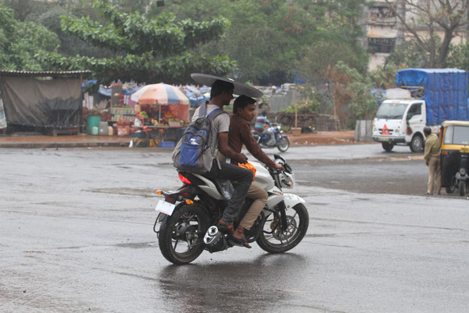 (छायाः दीपक जोशी)