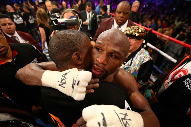 बॉक्सिंग विश्वाचा महानायक ‘मेवेदर’!