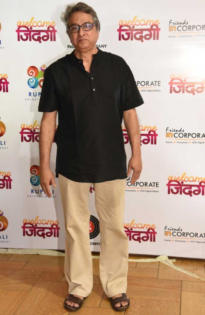 ‘वेलकम जिंदगी’ सिनेमात स्वप्नील जोशी, अमृता खानविलकर, महेश मांजरेकर, डॉ.मोहन आगाशे, मुरली शर्मा, भारती आचरेकर, राजेश्वरी सचदेव, प्रशांत दामले, उर्मिला कानेटकर, पुष्कर श्रोत्री, विवेक लागू, सतिश आळेकर आणि जयंत वाडकर अशी लोकप्रिय कलाकारांची भलीमोठी यादी आहे.