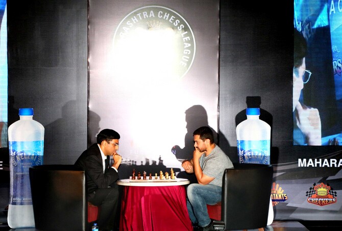 मि.परफेक्टशनिस्ट आणि चेस किंग आमने सामने