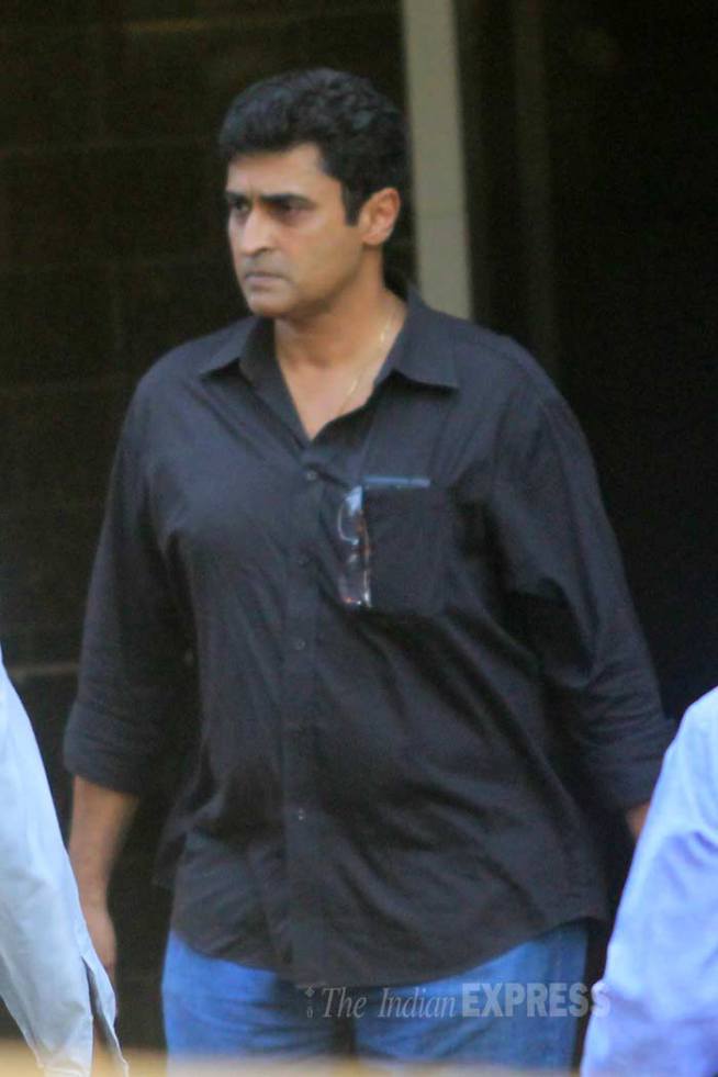 मोहनिष बहल