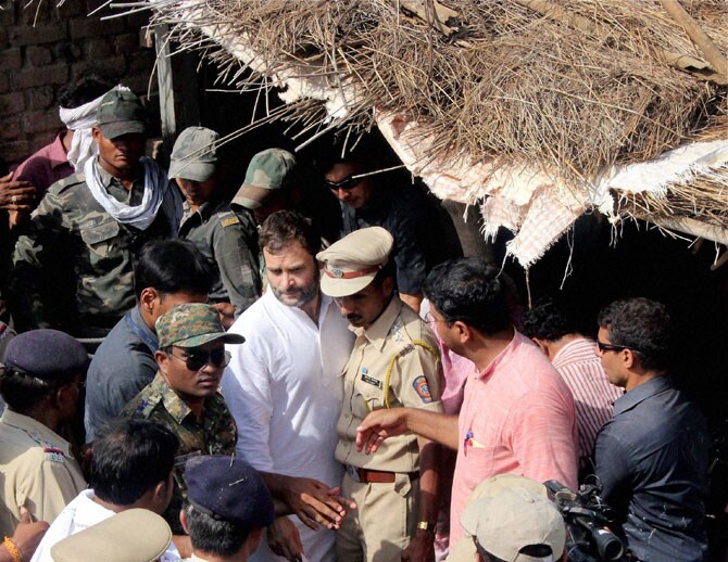 राहुल गांधी यांच्या सुरक्षेत राज्यसरकारने कसूर ठेवल्याचा आरोप युवक काँग्रेसचे राज्याध्यक्ष विश्वजित कदम यांनी केला. (छाया: पीटीआय)