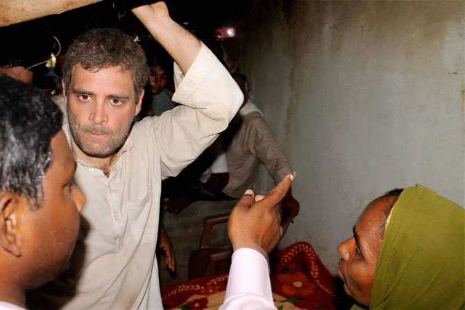 राहुल गांधी यांची तेलंगण पदयात्रा