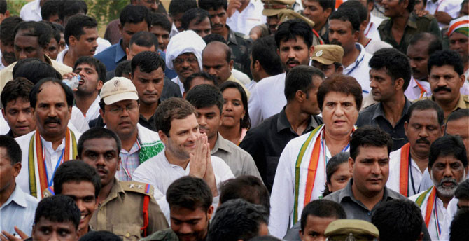 राहुल गांधी यांची तेलंगण पदयात्रा