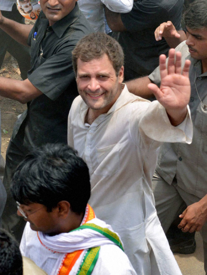 राहुल गांधी यांची तेलंगण पदयात्रा