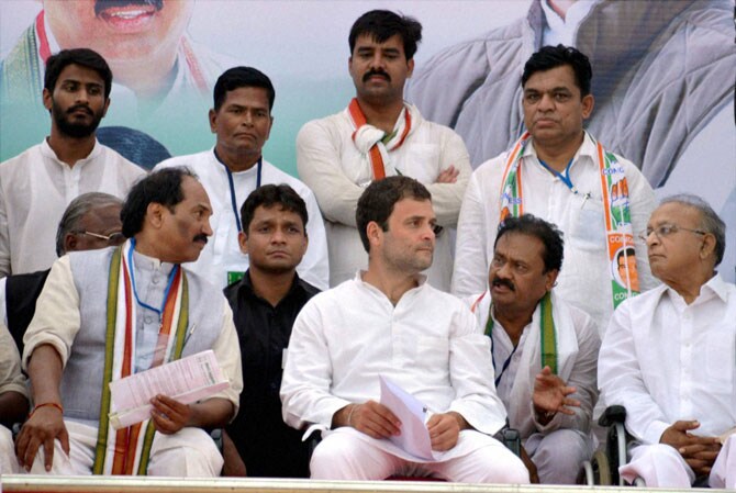 राहुल गांधी यांची तेलंगण पदयात्रा