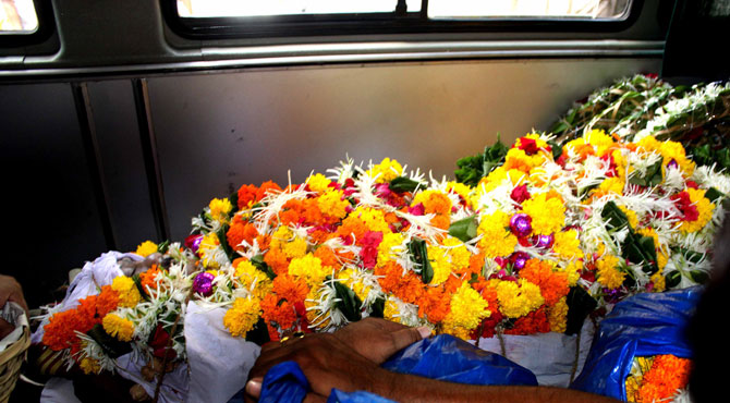 वरिष्ठ निरीक्षक विलास जोशी यांचे काल रुग्णालयात उपचारादरम्यान निधन झाले. (छायाः प्रदीप दास)