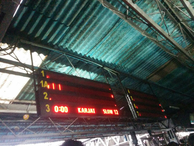 मुंबापुरी तुंबली..