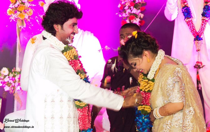 गायक आदर्श शिंदेंचा विवाहसोहळा