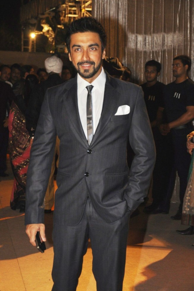 आशिष चौधरी