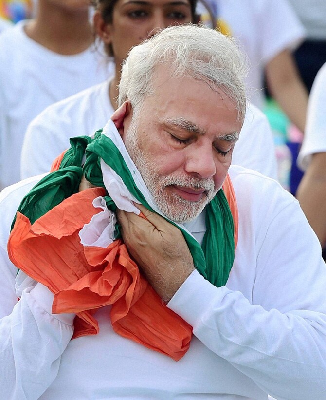 मुस्लीम गटांनी सूर्यनमस्कार धर्माच्या विरोधात असल्याचे सांगितले, त्यामुळे त्यांचा समावेश करण्यात आला नव्हता. (छाया-पीटीआय)