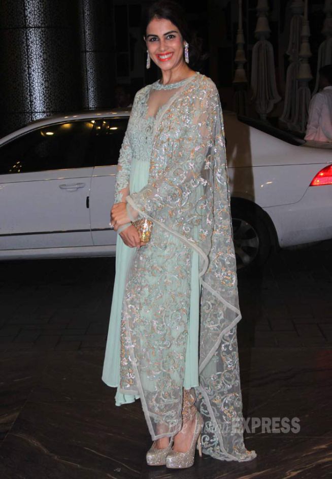 शाहिद-मीराच्या रिसेप्शनला बॉलीवूडकरांची मांदियाळी