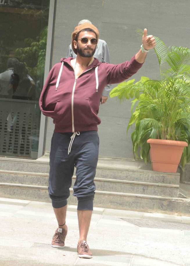 बॉलीवूडचा ‘लुटेरा’ रणवीरला वाढदिवसाच्या शुभेच्छा