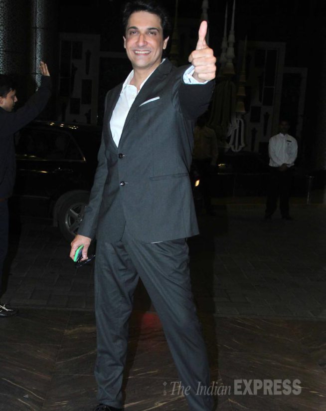 शाहिद-मीराच्या रिसेप्शनला बॉलीवूडकरांची मांदियाळी