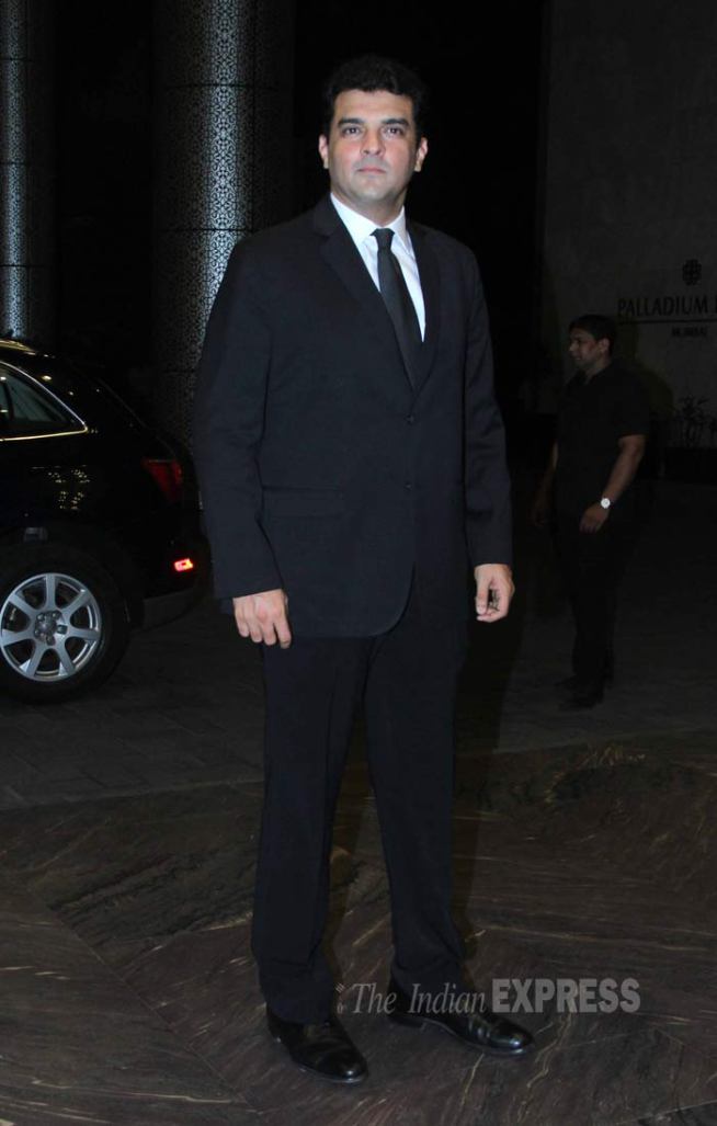 शाहिद-मीराच्या रिसेप्शनला बॉलीवूडकरांची मांदियाळी