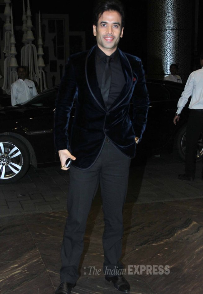 शाहिद-मीराच्या रिसेप्शनला बॉलीवूडकरांची मांदियाळी