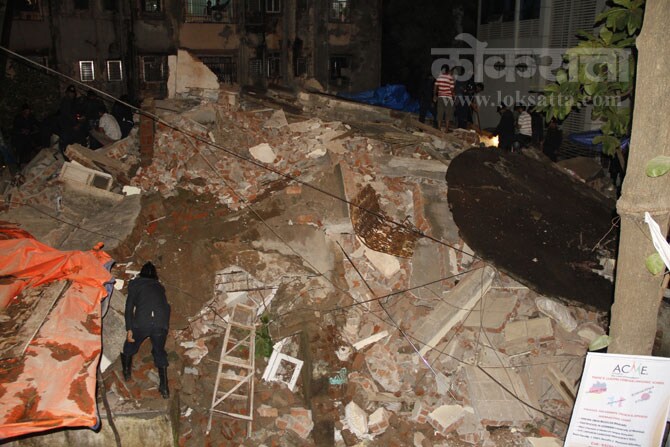 अग्निशमन दल घटनास्थळी पोहोचले असून, बचावकार्य सुरु आहे. (छायाः दीपक जोशी)