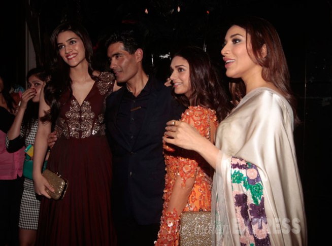 सौंदर्यवती ऐश्वर्याचे रॅम्पवर पुनर्पदार्पण