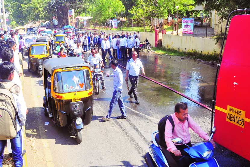 डम्परच्या धडकेत माय-लेकाचा अंत