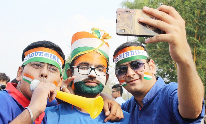 Nagpur: Indian cricket fans during the T20 World Cup match between India and New Zealand at VCA stadium in Nagpur on Tuesday. PTI Photo (PTI3_15_2016_000293B)