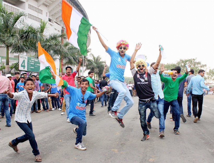 Nagpur: Indian cricket fans during the T20 World Cup match between India and New Zealand at VCA stadium in Nagpur on Tuesday. PTI Photo (PTI3_15_2016_000277A)