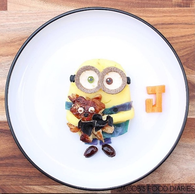 BOB THE MINION & TIM THE TEDDY BEAR: nMarinated free range chicken with saffron mash potato, purple cabbage (baking soda used to turn the cabbage blue), carrot and buckwheat flatbread. (Source: Jacobu0027s Food Diaries/Instagram)