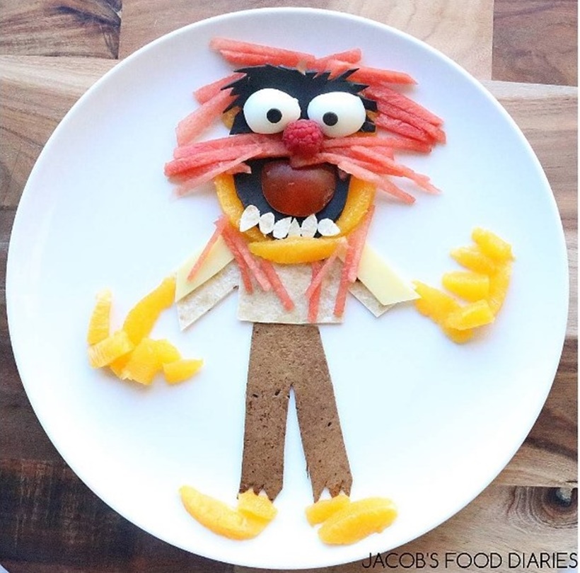 ANIMAL from THE MUPPETS: nEggs with wholemeal wrap, cheese and fruit. (Source: Jacobu0027s Food Diaries/Instagram)