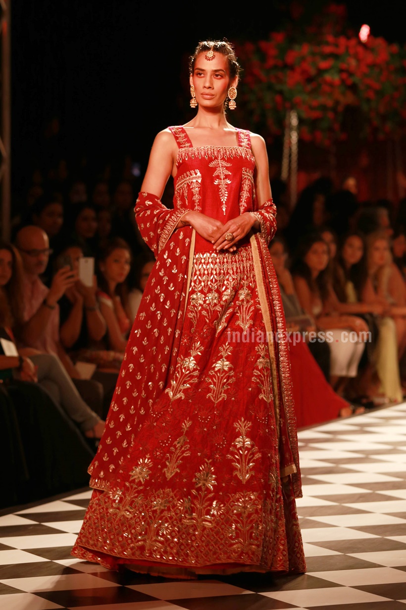 The collection was a luxury Bohemian collection of Indian bridal wear meant for the new age spirited bride, where the chintz-inspired prints brought alive a Mughal garden in its full bloom. (Text: IANS/Photo: APH Images)