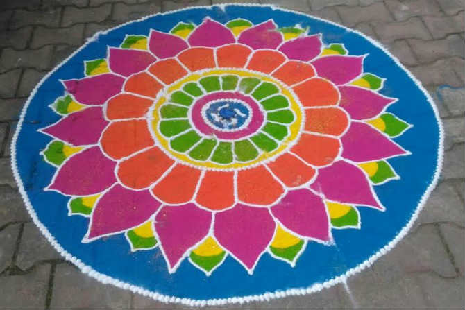 काजल सोसायटी, कोथरुड पुणे