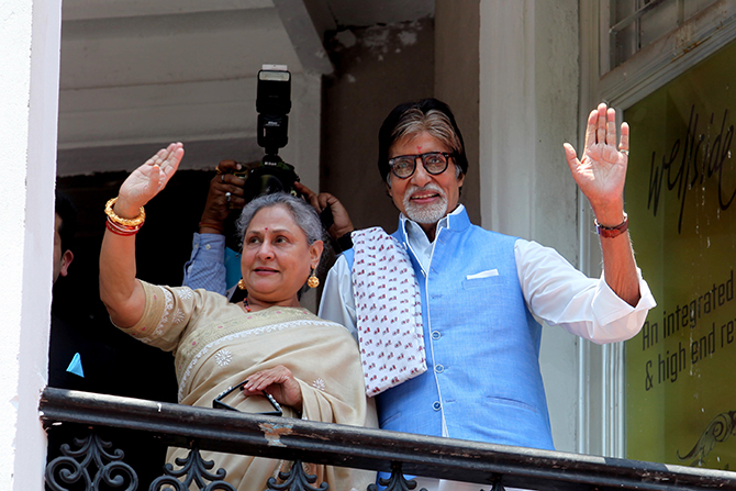 अमिताभ आणि जया बच्चन. (छाया सौजन्य- एक्प्रेस आर्काइव्ज)