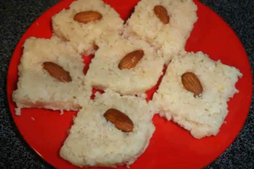 how to make coconut burfi, नारळाची बर्फी रेसिपी