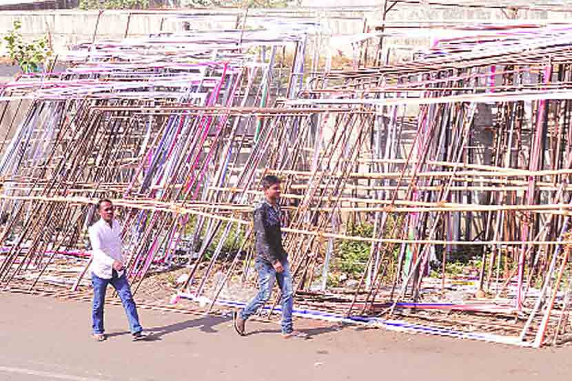 ‘फ्लेक्स युद्ध’ थंडावले