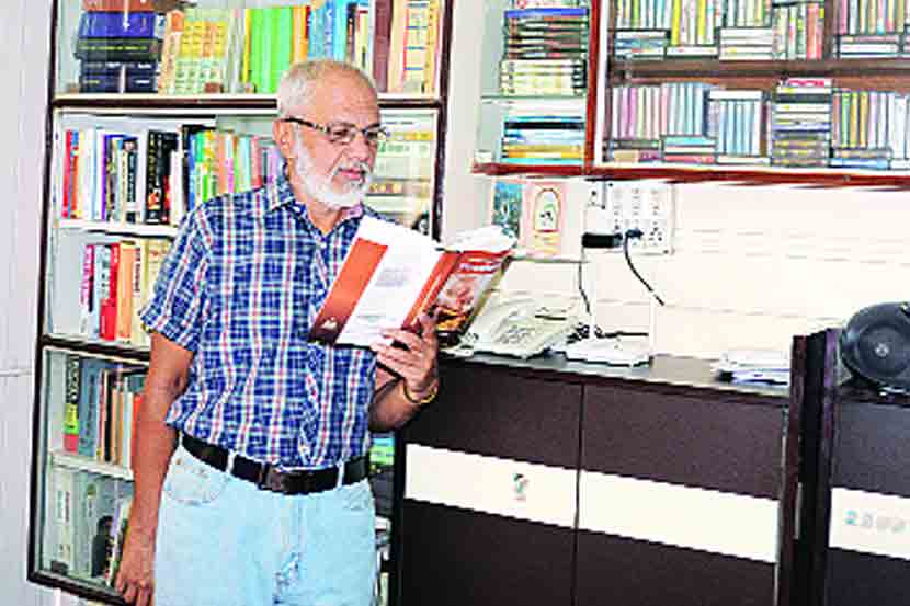 abhijit abhyankar bookshelf