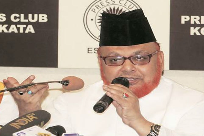 Muslim, joins, RSS, BJP, beaten, Shahi Imam of Tipu Sultan Mosque, Maulana Nurur Rehman Barkati