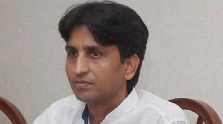 Kumar Vishwas , AAP , Kumar Vishwas to stay back in AAP made in charge of Rajasthan , Aam Aadmi Party , MLA Amanatullah Khan , Loksatta, Loksatta news, Marathi, Marathi news