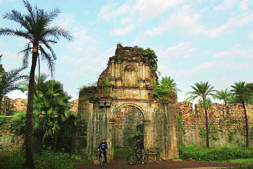 Vasai Fort,