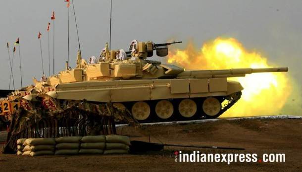 सैन्य दिवस: भारतीय लष्कराची चित्तथरारक प्रात्यक्षिके