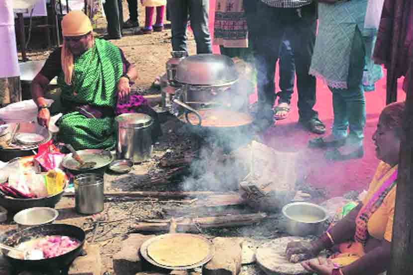 खाऊ खुशाल : गावरान खाद्य महोत्सव