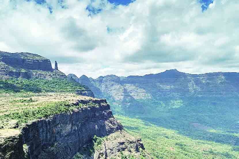 घाटमाथ्यावरची भटकंती