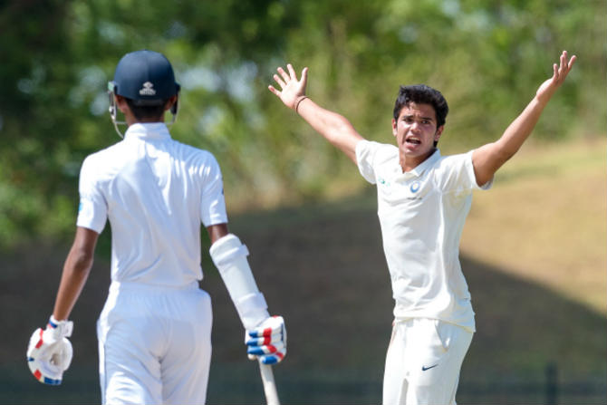 Vinoo Mankad Trophy : अर्जुन तेंडुलकरचा आणखी एक पराक्रम