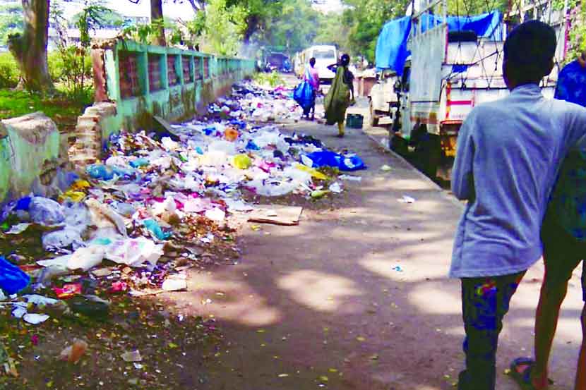 पनवेल शहरातील घनकचरा व्यवस्थापन केरात