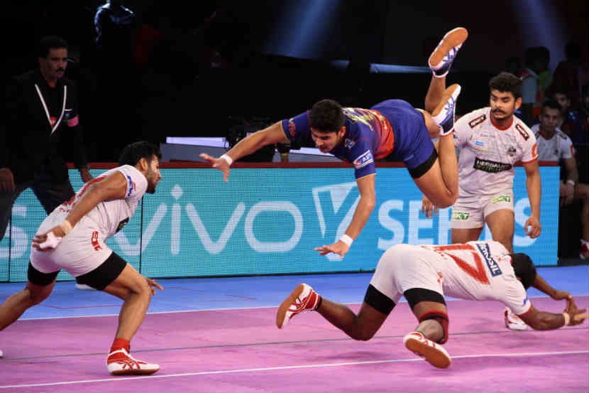 Pro Kabaddi Season 6 : हरयाणा स्टिलर्सची दबंग दिल्लीवर मात