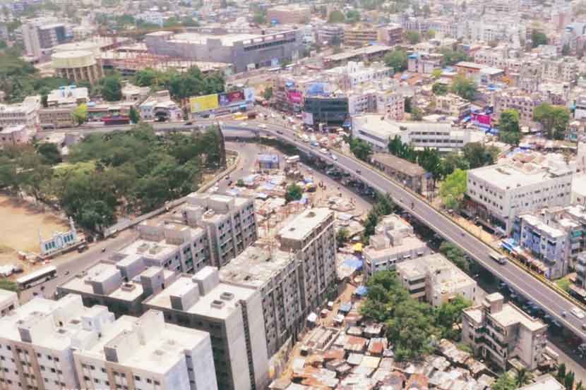 पिंपरी-चिंचवड शहरात गेल्या दहा वर्षांत मोठय़ा प्रमाणात नागरीकरण झाले आहे.