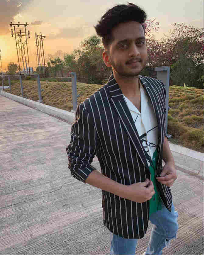 अमेयने नुकतच एक फोटो शुट केले असून त्याच्या या फोटोंची जोरदार चर्चा सुरु आहे.